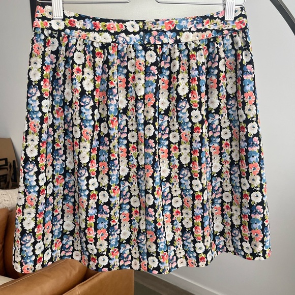 J. Crew Mercantile Floral Print Mini Skirt - Picture 4 of 4